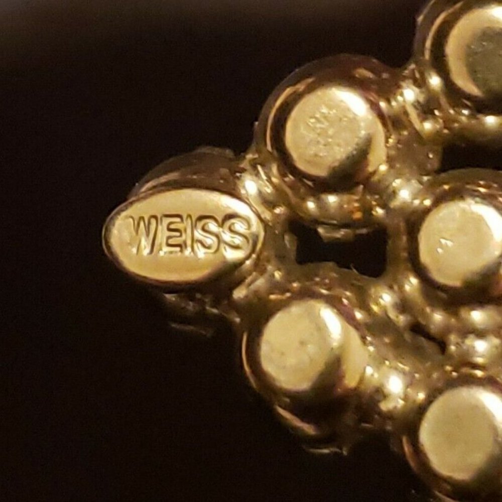 WEISS Clear Rhinestone Grape Cluster Brooch - Picture 6 of 10